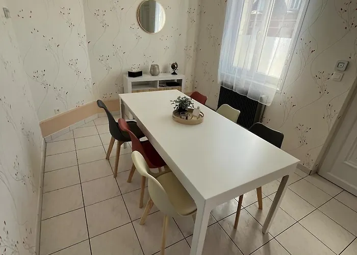 Charmante Maison Proche Centre Hébergement de vacances Albert