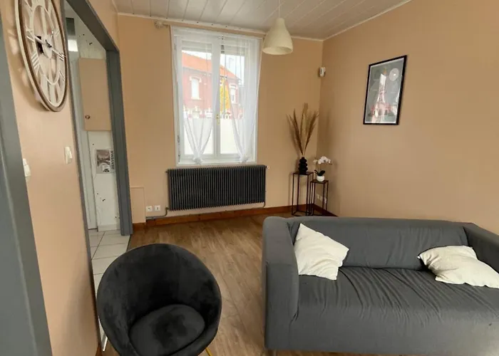 Hébergement de vacances Charmante Maison Proche Centre